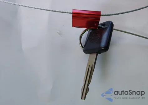 2015 Nissan Versa Note S Plus from USA, damaged, VIN 3N1CE2CP2FL370724